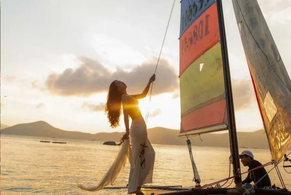 - Welcome to Whale Island resort kitesurfing and windsurfing resort vietnam