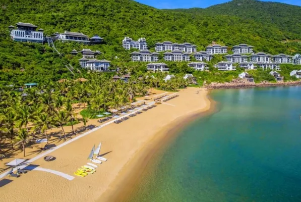 - Welcome to Whale Island resort