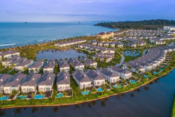 - Welcome to Whale Island resort