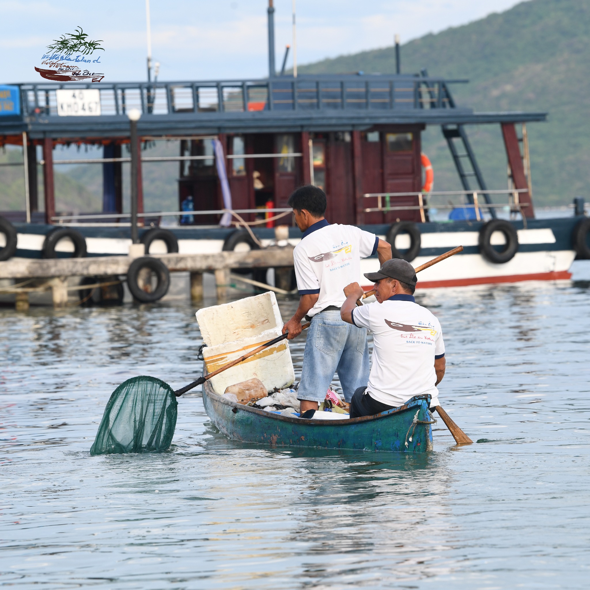 Nỗ lực của đội ngũ nhân viên và du khách trong chuỗi hoạt động dọn sạch bãi biển